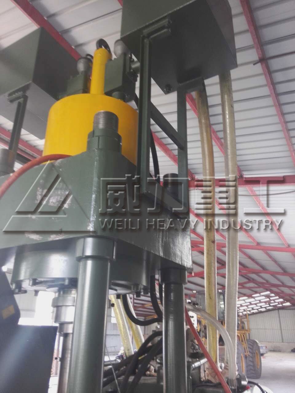 全自動(dòng)金屬鐵屑?jí)簤K機(jī)