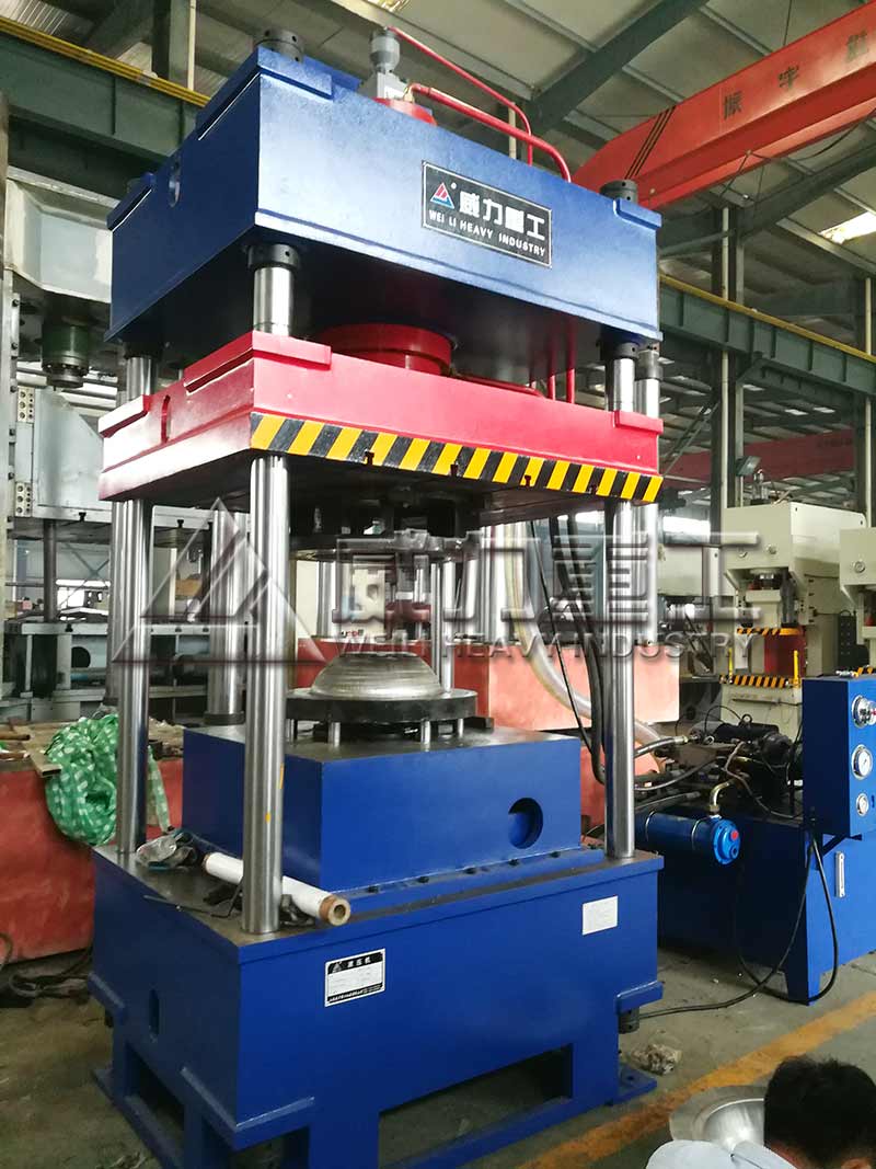 200噸液壓機(jī)-拉伸機(jī)