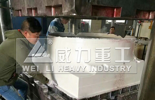 模壓玻璃鋼風(fēng)機(jī)罩殼客戶使用現(xiàn)場