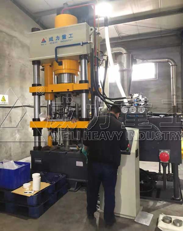 焊接瓷環(huán)專用雙向500噸四柱液壓機